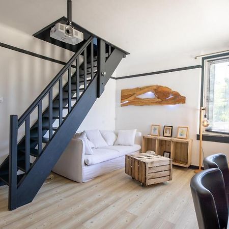 Mamie Jane Suite Deluxe Face Au Lac Tresserve Eksteriør bilde